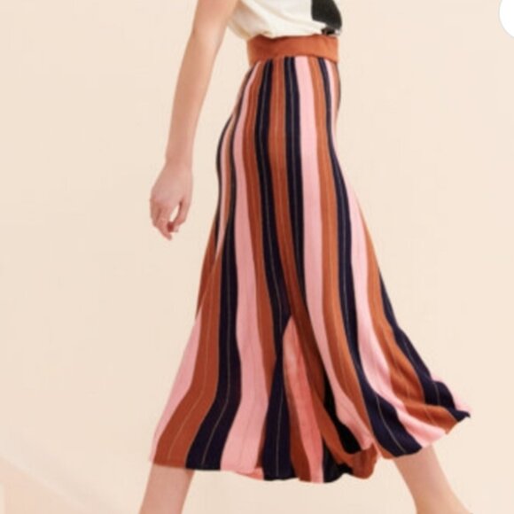 ✨ NWT FOXIEDOX for Anthropologie Striped Knit Anne Midi Skirt – Navy - Size M - Picture 3 of 9